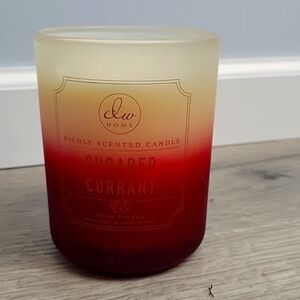 DW HOME SUGARED CURRANT 2 wick candle